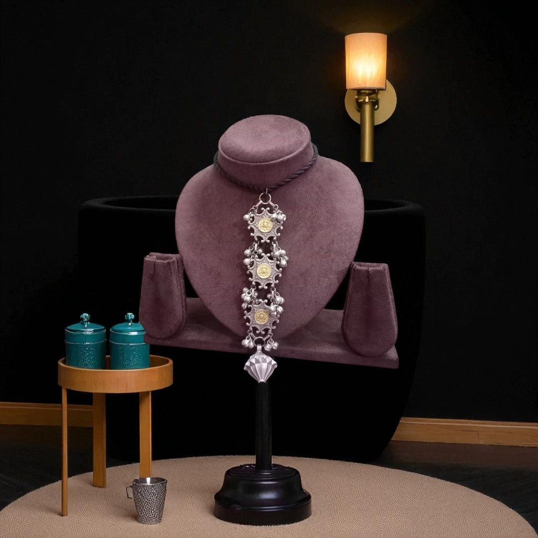 Trilaya Necklace